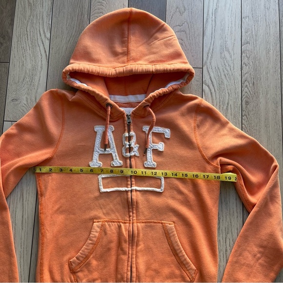 Y2K Abercrombie & Fitch Orange Hoodie with White Accents - Picture 5 of 6